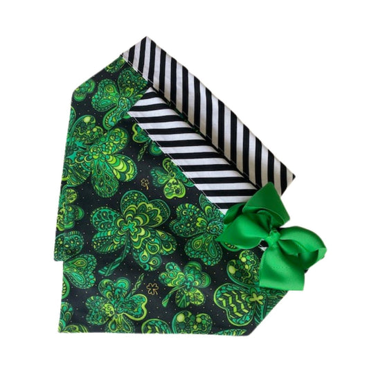 Large Shamrocks, Black